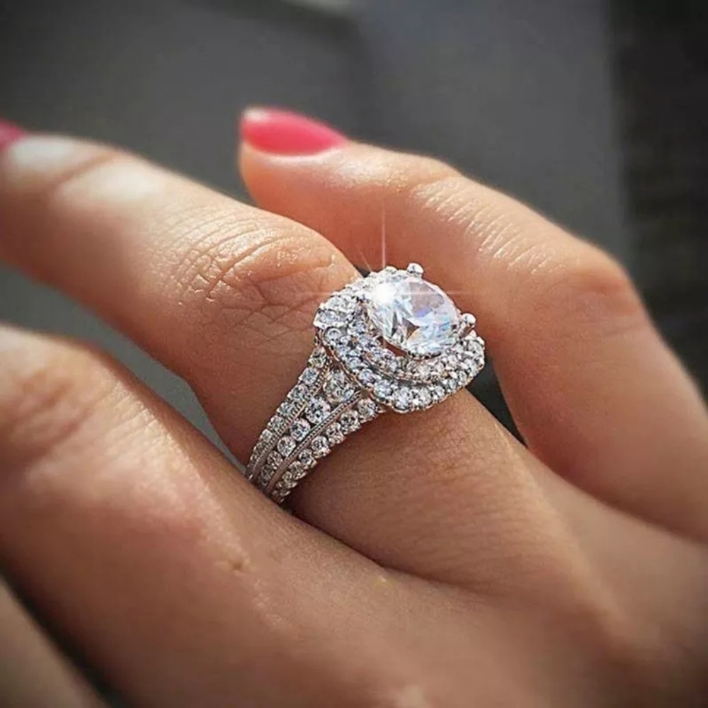 New Silver Fashion Square Round Diamond Ring